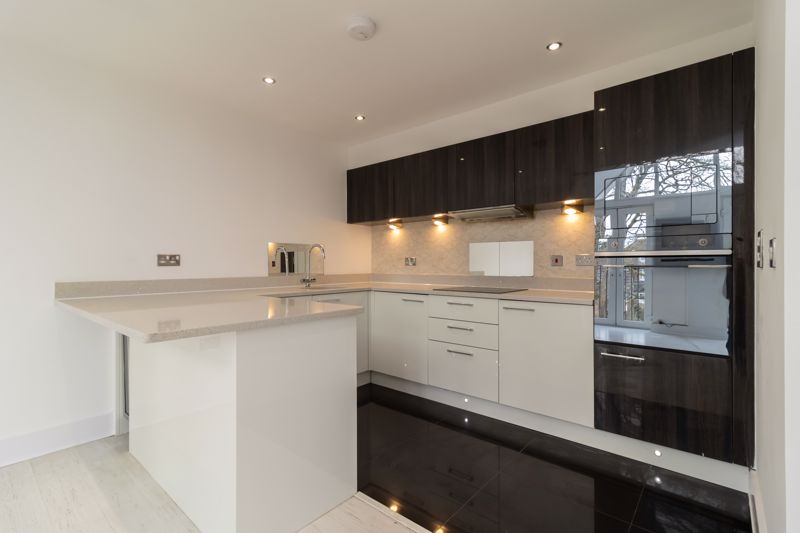 Westhall Road